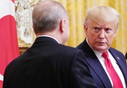 Boyun eğme, panik ve zırva