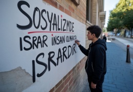 Kürt 'fobisi' hız kesmiyor