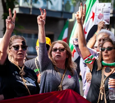 Ayağa kalkmış kadınların zamanındayız