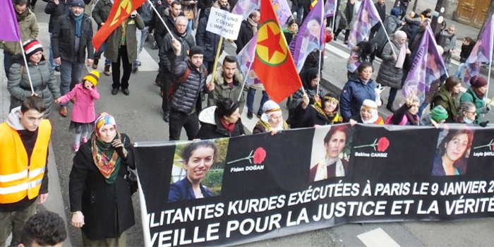 Paris Katliam protesto