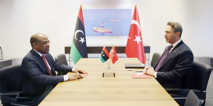 Khalifa Abdulsadek ve Alparslan Bayraktar