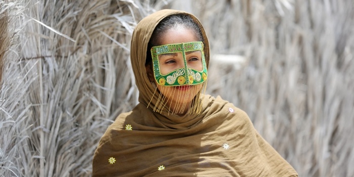 Bandari maskeli kadınlar/foto:AFP