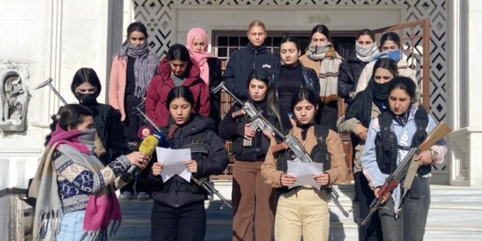 PYD, genç kadınlar açıklama